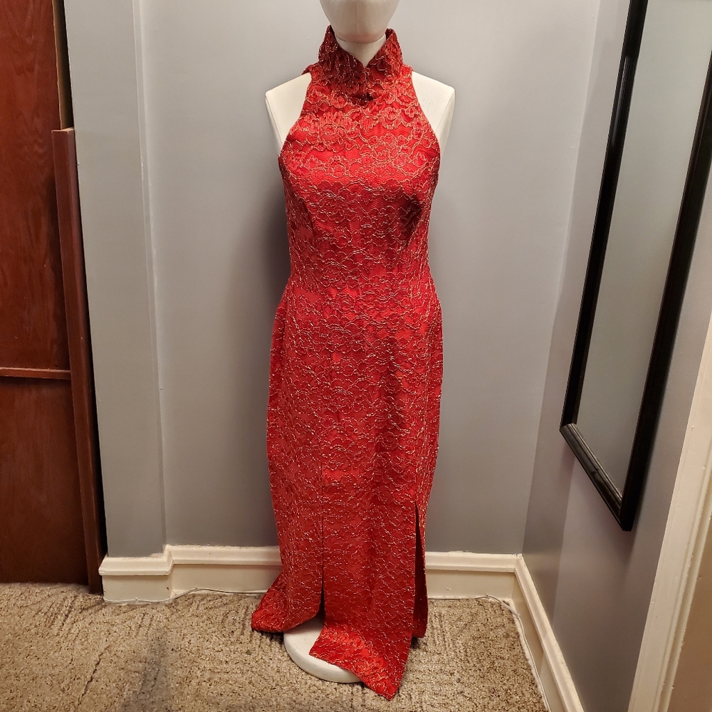 Vintage Cheongsam Qipao Red and Gold Chinese Dress